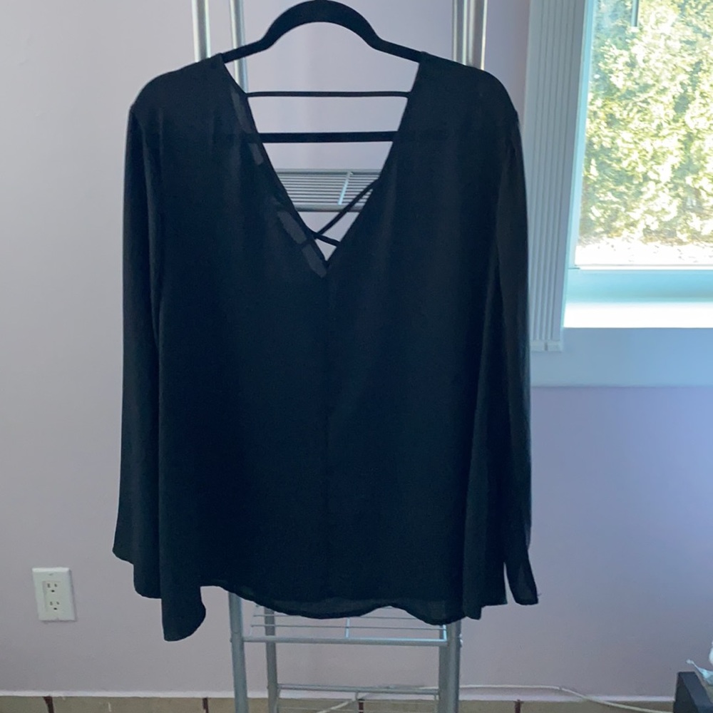 Top - Picture 3 of 3